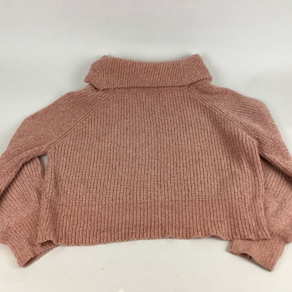 Blush & Bloom Turtle Neck Crop Sweater - Picture 2 of 12